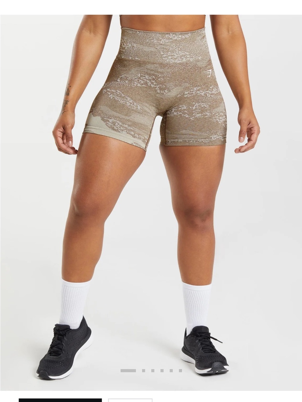 Gymshark - Adapt Camo Seamless Shorts (Pebble Grey/Soul Brown)